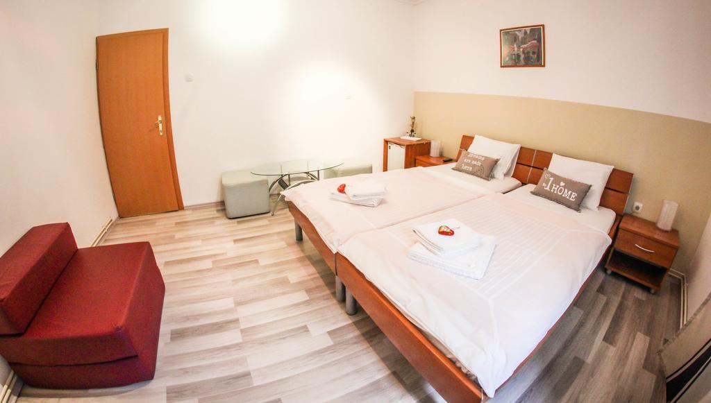 Rooms Eliza Zagreb Rom bilde